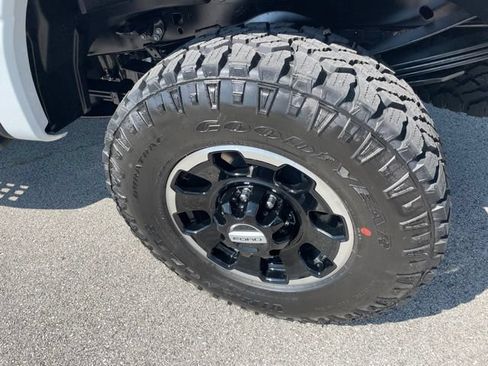 New 2026 Ford F250 Lariat w/ Tremor Off-Road Package AWD/4WD image 25