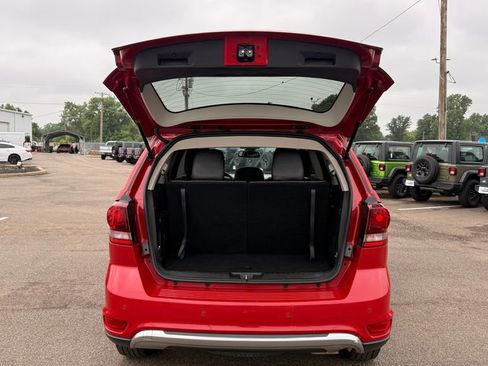 Used 2020 Dodge Journey Crossroad FWD image 36
