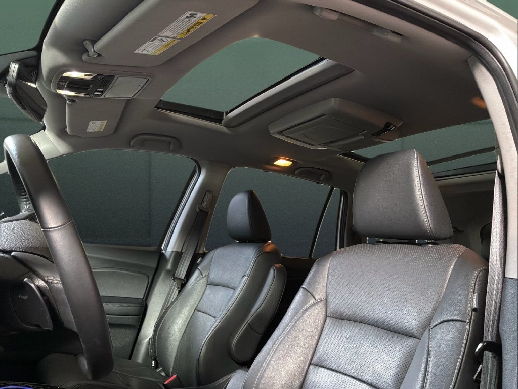 Used 2022 Honda Pilot Elite image 16