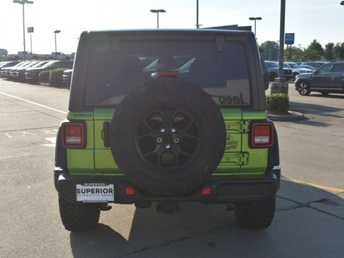 Used 2025 Jeep Wrangler Unlimited Sport AWD/4WD image 6