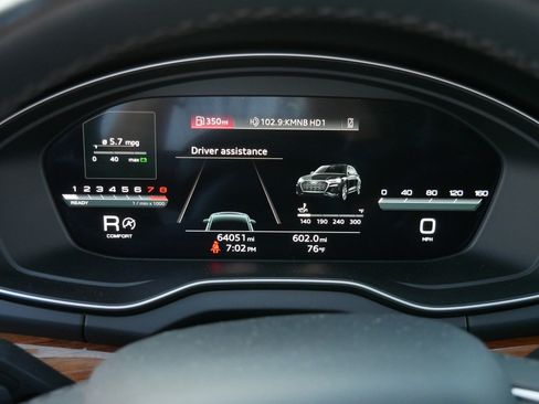 Used 2023 Audi Q5 2.0T Premium Plus image 21