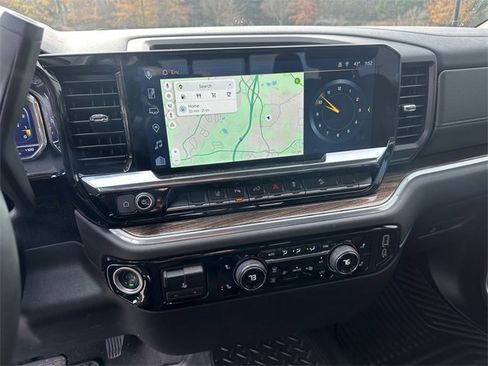 Used 2025 Chevrolet Silverado 2500 LT w/ Trail Boss Package image 29