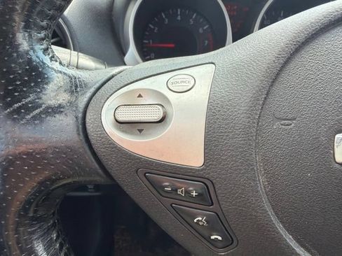 Used 2013 Nissan Juke SL AWD/4WD image 29