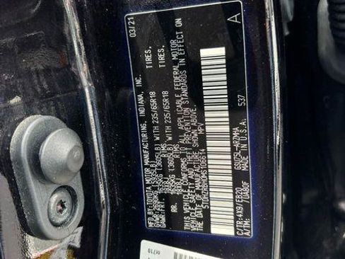 Certified 2021 Toyota Highlander XLE AWD/4WD image 18