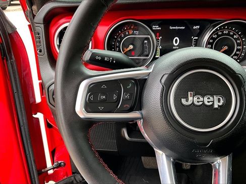 Used 2023 Jeep Gladiator Rubicon w/ LED Lighting Group AWD/4WD image 12