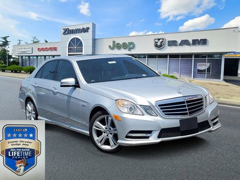 Used 2012 Mercedes-Benz E 350 4MATIC Sedan image 1