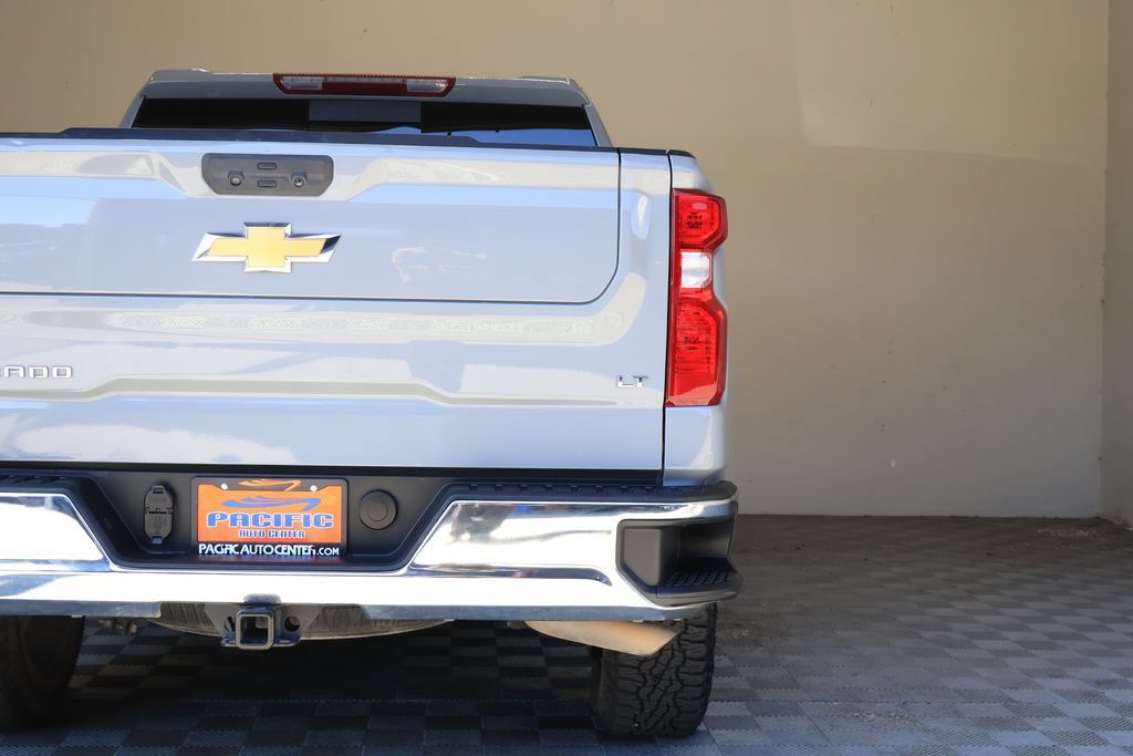 Used 2024 Chevrolet Silverado 1500 LT w/ Texas Edition Plus RWD image 13