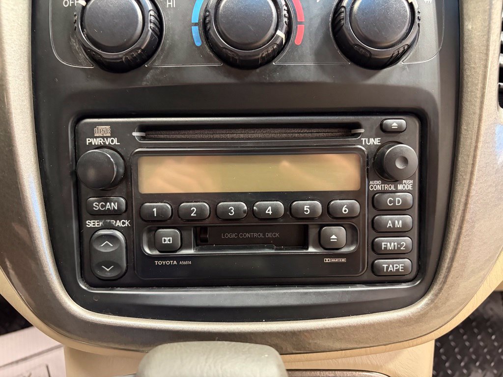 Used 2003 Toyota Highlander 2WD V6 image 14