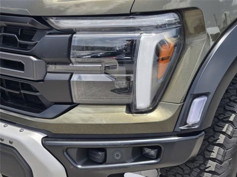 Certified 2025 Ford F150 Raptor AWD/4WD image 9