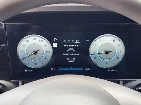 Used 2024 Hyundai Elantra SEL FWD image 15