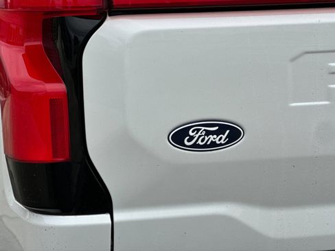 Certified 2024 Ford F150 Lightning Platinum image 27