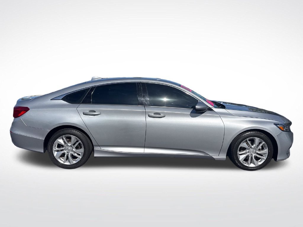 Used 2018 Honda Accord LX image 6