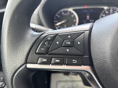 Used 2024 Nissan Sentra SV FWD image 36