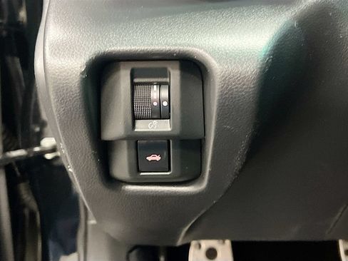 Used 2023 Toyota GR86 Premium w/ ALL Weather Mat Package (TMS) RWD image 10