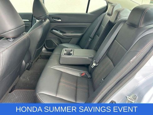 Used 2024 Nissan Altima 2.5 SR w/ SR Premium Package FWD image 11