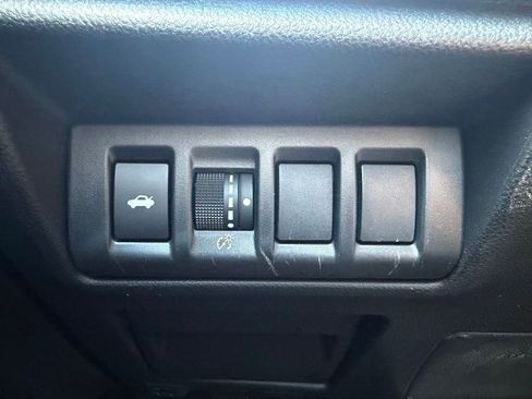 Used 2025 Subaru Legacy Premium AWD/4WD image 24