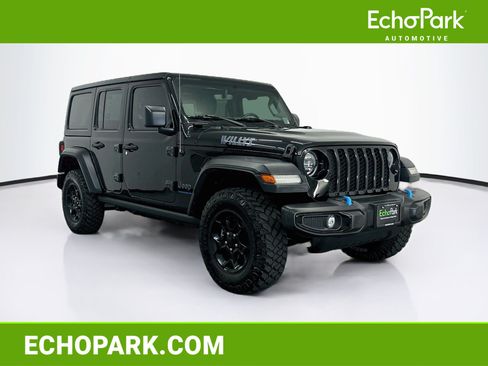 Used 2023 Jeep Wrangler Unlimited w/ Cold Weather Group AWD/4WD image 1