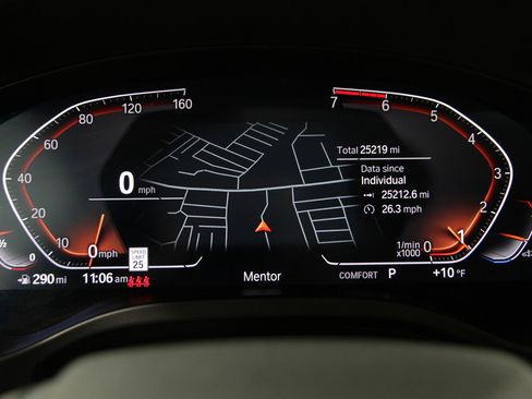 Certified 2023 BMW X4 xDrive30i w/ Premium Package image 8