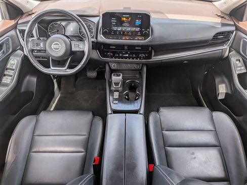 Used 2021 Nissan Rogue SL w/ Premium Package image 19