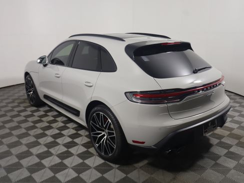 Used 2024 Porsche Macan S image 3
