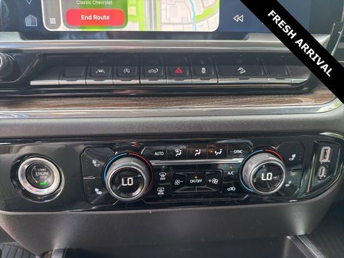 Used 2023 Chevrolet Silverado 1500 RST image 11