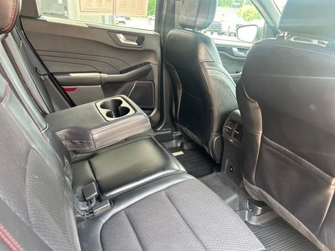 Used 2024 Ford Escape ST-Line w/ Tech Pack #1 AWD/4WD image 27