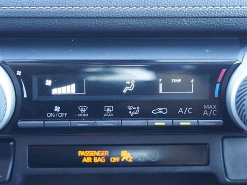 Used 2019 Toyota RAV4 LE w/ All Weather Liner Package image 27