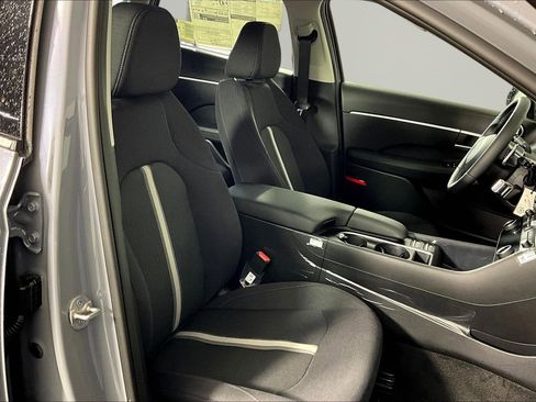 New 2026 Hyundai Sonata SEL FWD image 18