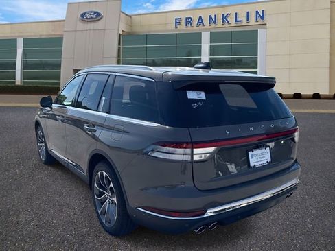 New 2025 Lincoln Aviator AWD w/ Equipment Group 101A image 5