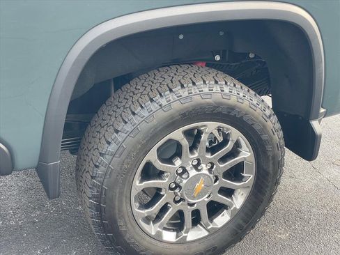 New 2026 Chevrolet Silverado 2500 LTZ w/ LTZ Premium Package AWD/4WD image 28