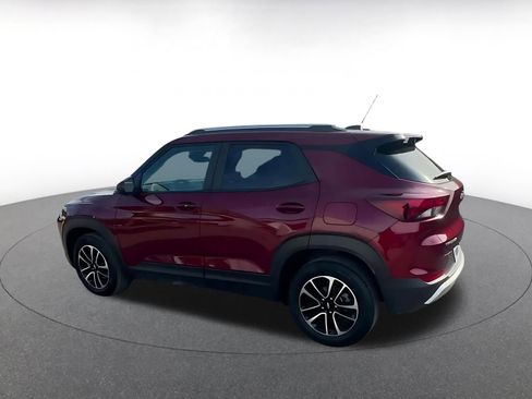 Used 2025 Chevrolet TrailBlazer LT image 10