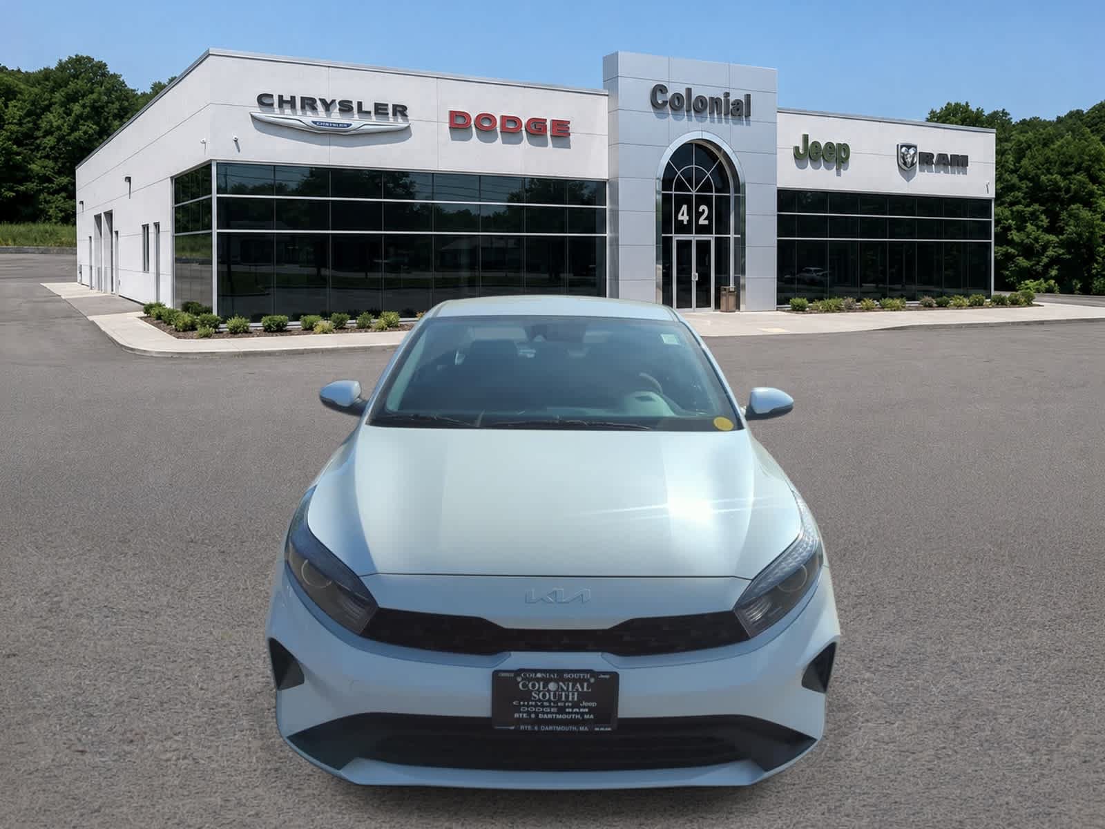Used 2023 Kia Forte LXS w/ LXS Technology Package FWD image 9