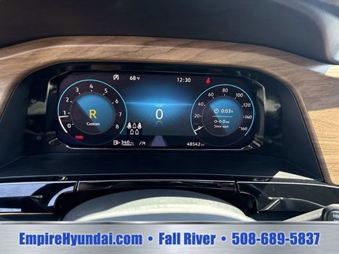 Used 2024 Volkswagen Atlas SE AWD/4WD image 31
