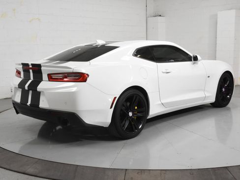 Used 2017 Chevrolet Camaro LT RWD image 2