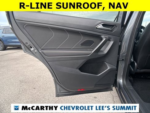 Used 2024 Volkswagen Tiguan SEL R-Line image 25