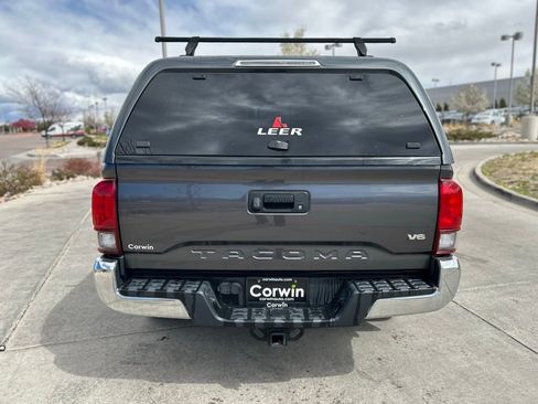 Used 2019 Toyota Tacoma TRD Off-Road image 7