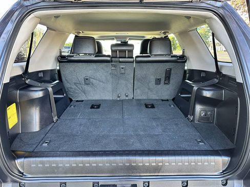 Used 2023 Toyota 4Runner SR5 Premium w/ Moonroof Package AWD/4WD image 30