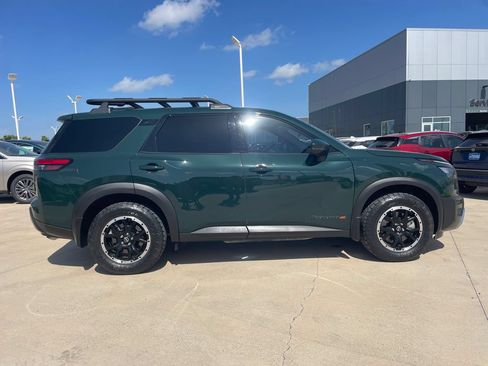 Certified 2024 Nissan Pathfinder Rock Creek AWD/4WD image 6