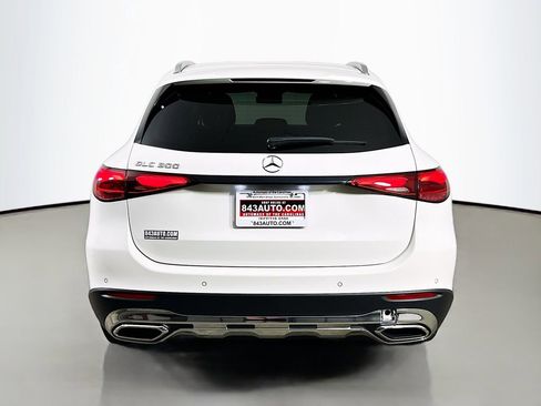 Used 2024 Mercedes-Benz GLC 300 image 6