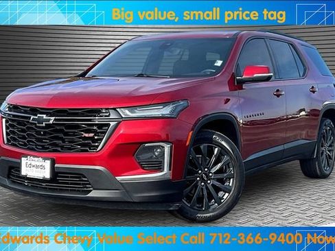 Used 2023 Chevrolet Traverse RS w/ LPO, Floor Liner Package AWD/4WD image 1