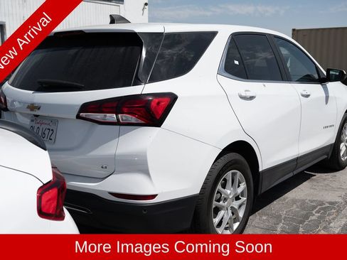 Used 2024 Chevrolet Equinox LT FWD image 4