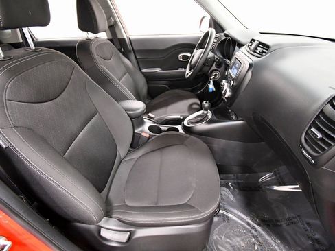 Certified 2019 Kia Soul image 17