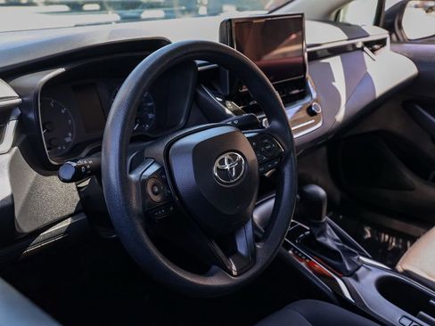 Used 2024 Toyota Corolla LE FWD image 14