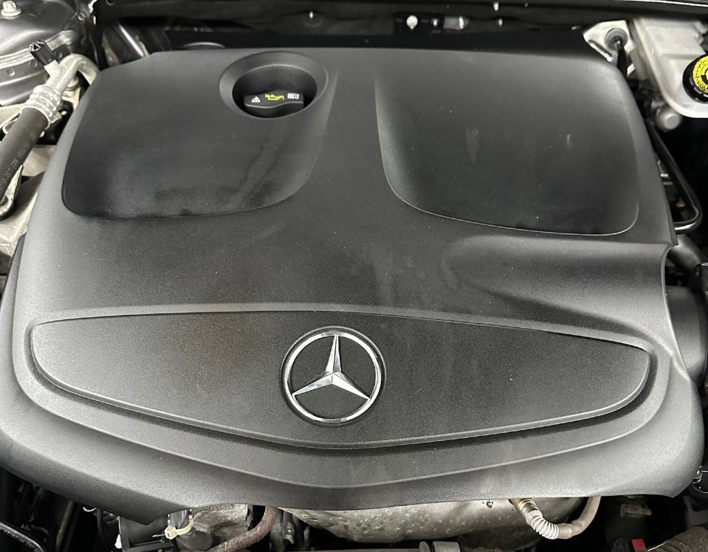 Used 2017 Mercedes-Benz GLA 250 4MATIC image 7