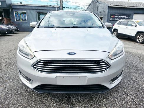 Used 2017 Ford Focus Titanium w/ Titanium Technology Package image 2
