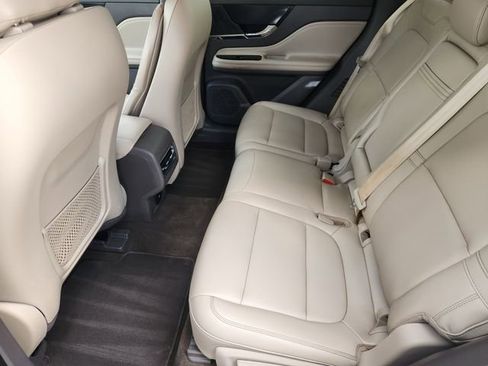 Used 2021 Lincoln Corsair FWD image 24