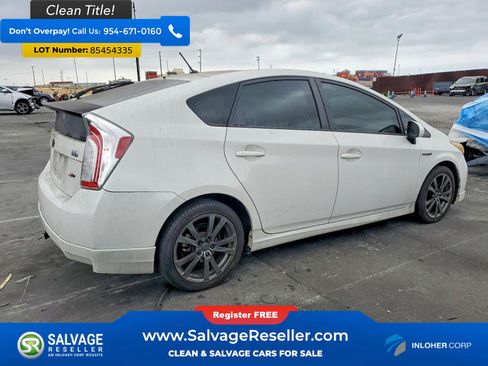 Used 2013 Toyota Prius Two FWD image 4