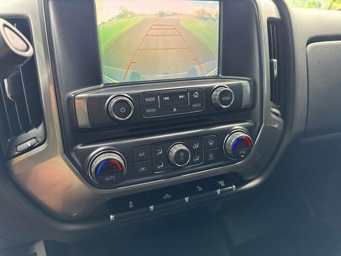 Used 2019 Chevrolet Silverado 2500 LT w/ LT Convenience Package AWD/4WD image 19