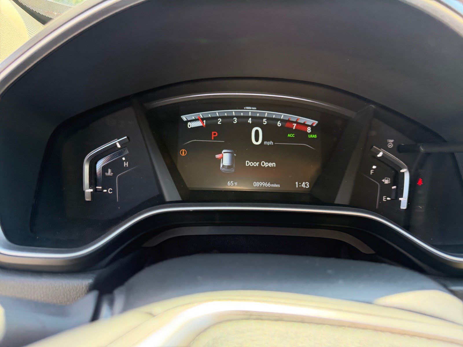 Used 2017 Honda CR-V Touring image 10