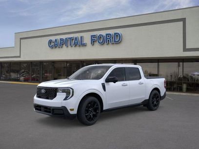 New 2025 Ford Maverick Lariat w/ Black Appearance Package
